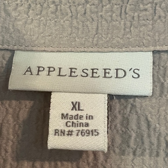 Appleseed's Women's XL Beige Tan Two-Piece Button-Up Top & Cropped Pants EUC - Picture 8 of 16